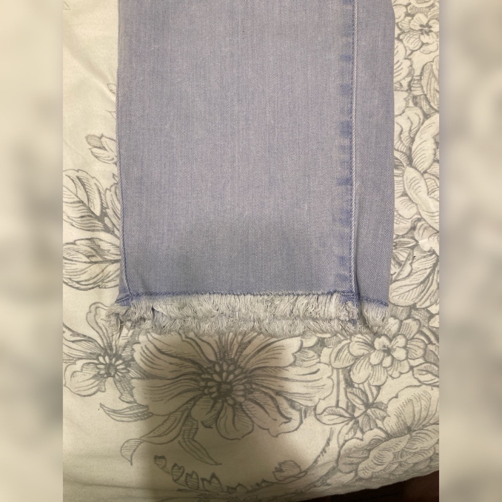 Universal Thread Jeans - Picture 2 of 3